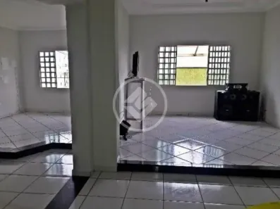 Sobrado com 3 Quartos à venda, 95m² no Tabajaras, Uberlândia