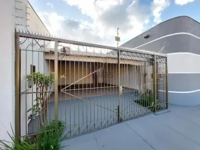 Casa com 3 Quartos para alugar, 220m² no Jardim Santa Paula, São Carlos