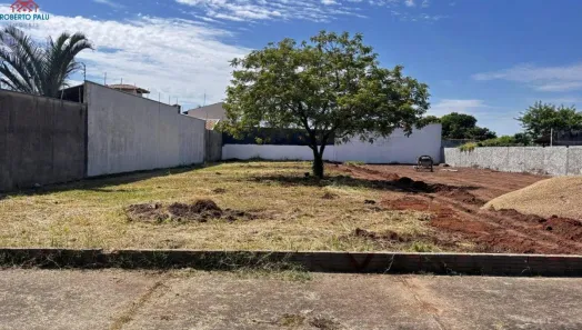 Lote/Terreno à venda, 700m² no Colinas de São Pedro, São Pedro