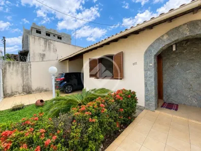 Casa com 4 Quartos à venda, 185m² no Centro, Pedro Leopoldo
