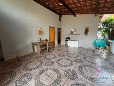 Casa com 3 Quartos à venda, 129m² no Jardim Travagin, Leme