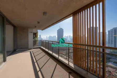 Apartamento com 4 Quartos à venda, 195m² no Jardim das Acácias, São Paulo