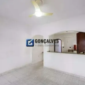 Casa com 4 Quartos para alugar, 250m² no Vila Assunção, Santo André