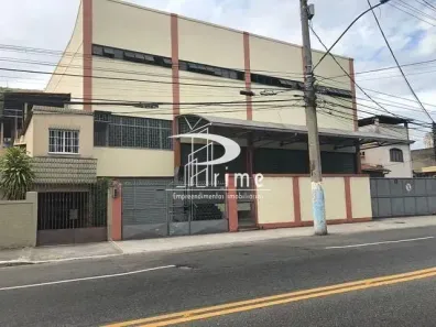 Prédio Comercial para alugar, 2300m² no Venda da Cruz, São Gonçalo