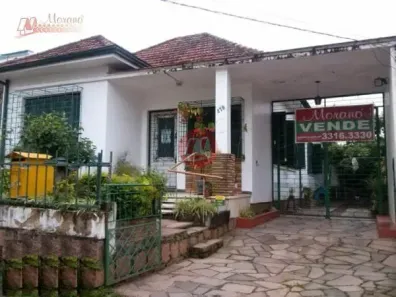 Casa com 3 Quartos à venda, 220m² no Medianeira, Porto Alegre