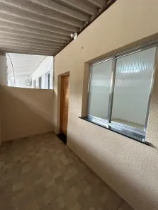 Casa com 2 Quartos para alugar, 47m² no Parque Paulicéia, Duque de Caxias