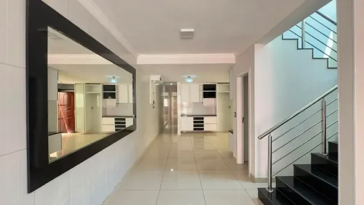 Casa com 6 Quartos à venda, 246m² no Sapiranga-Coité, Fortaleza