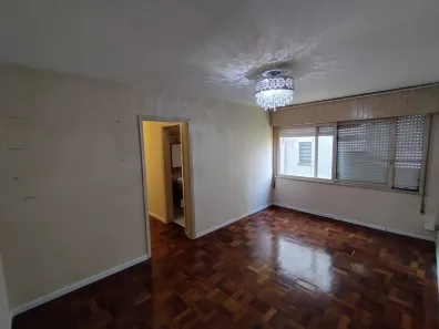 Apartamento com 3 Quartos para alugar, 110m² no Petrópolis, Porto Alegre