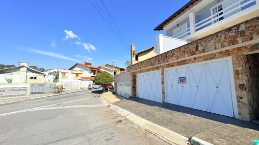 Sobrado com 4 Quartos à venda, 277m² no Jardim Regina, São Paulo