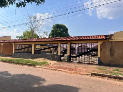 Casa com 3 Quartos à venda, 222m² no Castanheira, Porto Velho