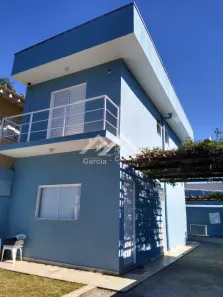 Casa com 2 Quartos à venda, 74m² no Jardim Veneza, Peruíbe
