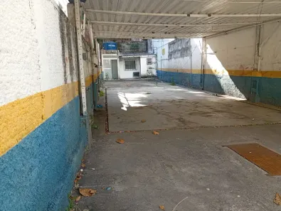 Galpão/Depósito/Armazém para venda ou aluguel, 300m² no Méier, Rio de Janeiro