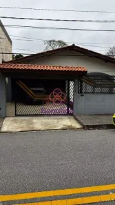 Casa com 2 Quartos à venda, 250m² no Jardim Messina, Jundiaí