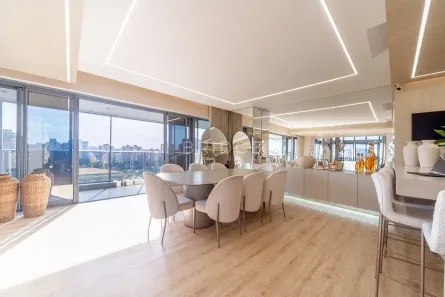 Apartamento com 4 Quartos à venda, 245m² no Jardim Europa, Porto Alegre