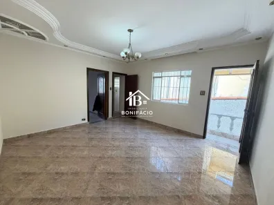 Sobrado com 3 Quartos para alugar, 200m² no Parque Boturussu, São Paulo