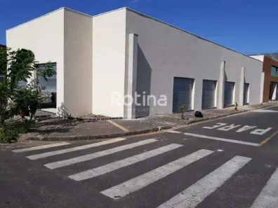 Ponto Comercial para alugar, 300m² no Shopping Park, Uberlândia