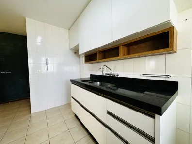 Apartamento com 2 Quartos à venda, 81m² no Coqueiros, Florianópolis