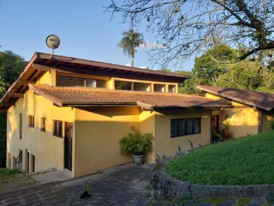 Casa de Condomínio com 4 Quartos à venda, 500m² no Chácara dos Junqueiras, Carapicuíba