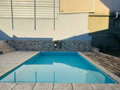 Casa com 3 Quartos à venda, 232m² no Grama, Juiz de Fora