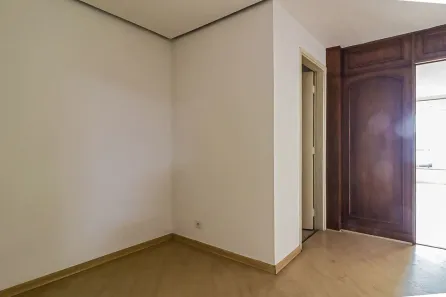 Ponto Comercial para alugar, 60m² no Sé, São Paulo