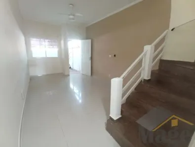 Sobrado com 2 Quartos à venda, 78m² no Jardim Las Palmas, Guarujá