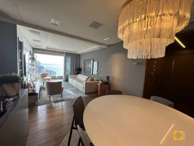 Apartamento com 3 Quartos à venda, 131m² no Agronômica, Florianópolis
