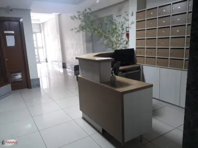 Sala Comercial à venda, 47m² no Passo da Areia, Porto Alegre