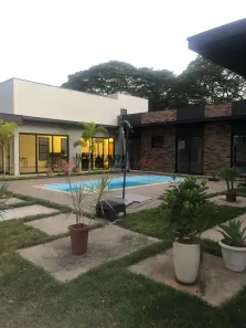 Fazenda/Sítio com 3 Quartos à venda, 249m² no Parque das Bandeiras 2, Indaiatuba