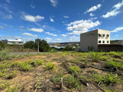 Lote/Terreno à venda, 351m² no Marista, Colatina