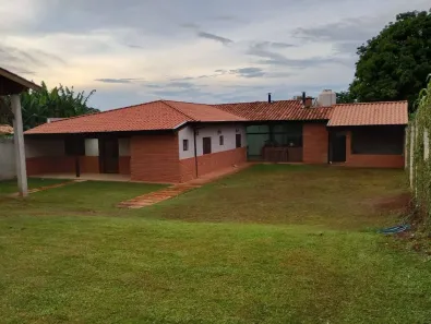 Fazenda/Sítio com 3 Quartos à venda, 280m² no Recanto Ipanema do Meio, Araçoiaba da Serra