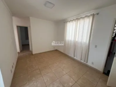 Apartamento com 3 Quartos à venda, 46m² no Cidade Jardim, Uberaba
