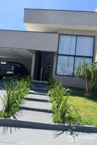 Casa com 3 Quartos à venda, 198m² no Residencial Condomínio Jardim Veneza, Senador Canedo