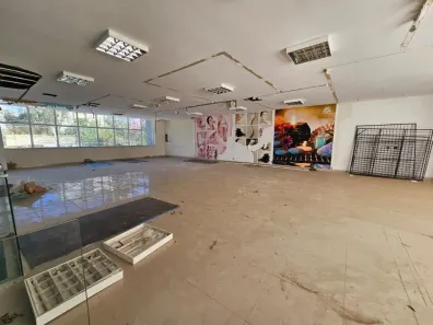 Prédio Comercial para alugar, 500m² no Cambuí, Campinas
