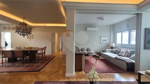 Apartamento com 2 Quartos à venda, 153m² no Cerqueira César, São Paulo