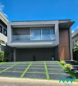 Casa de Condomínio com 4 Quartos à venda, 350m² no Tamboré, Santana de Parnaíba