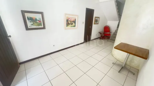 Casa com 5 Quartos à venda, 229m² no Campeche, Florianópolis