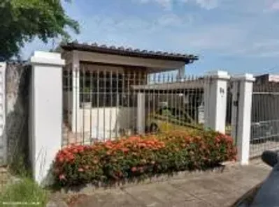 Casa com 3 Quartos à venda, 360m² no Campo Grande, Rio de Janeiro