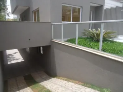 Sobrado com 4 Quartos à venda, 422m² no Jardim Londrina, São Paulo