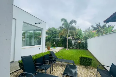 Casa com 4 Quartos à venda, 242m² no Jurerê Internacional, Florianópolis