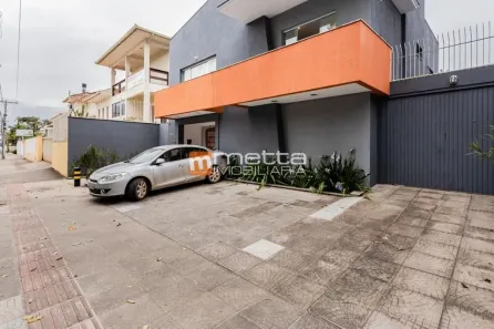 Imóvel Comercial à venda, 228m² no João Paulo, Florianópolis