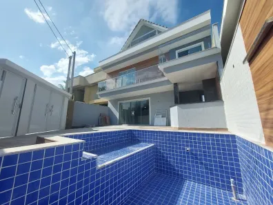 Casa com 4 Quartos à venda, 230m² no Vargem Pequena, Rio de Janeiro
