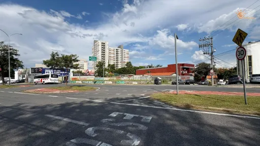 Lote/Terreno à venda, 838m² no Jardim Europa, Sorocaba