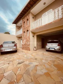 Sobrado com 3 Quartos à venda, 247m² no Parque da Figueira, Campinas