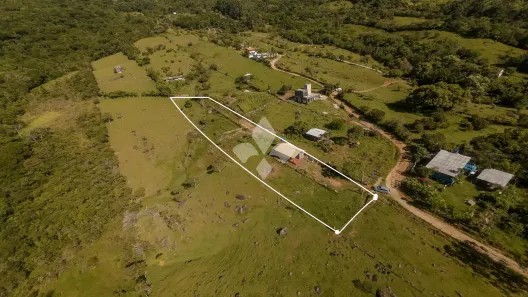 Lote/Terreno à venda, 2700m² no Costa do Macacu, Garopaba