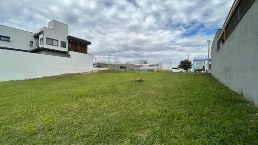 Lote/Terreno à venda, 300m² no Jardim Laguna, Indaiatuba