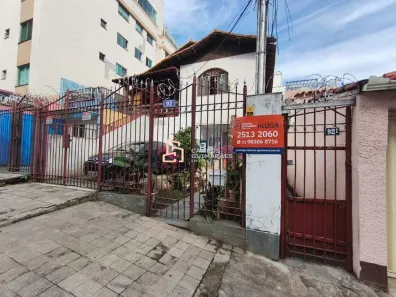 Casa com 1 Quarto para alugar, 45m² no Barreiro, Belo Horizonte