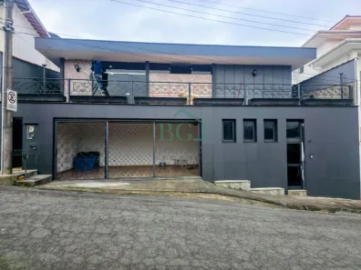 Casa com 4 Quartos à venda, 396m² no Jardim dos Estados, Poços de Caldas