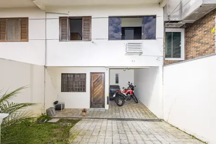 Sobrado com 4 Quartos à venda, 180m² no Pilarzinho, Curitiba