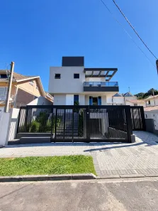 Sobrado com 3 Quartos à venda, 500m² no Santo Inácio, Curitiba