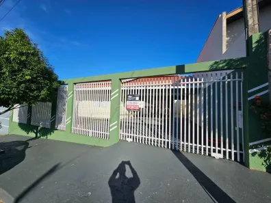 Casa com 3 Quartos à venda, 210m² no Vila Romana, Ibiporã